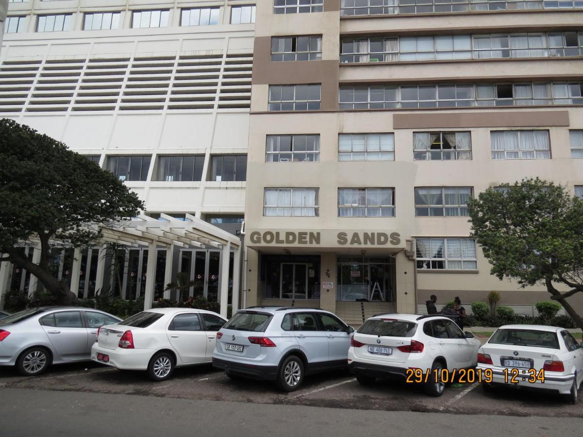 Accommodation Front - Classy 4 Sleeper With Ocean Views Durban Exterior photo